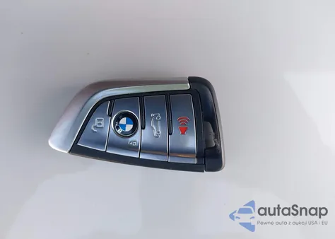 2018 BMW 540I z USA, uszkodzony, nr VIN WBAJE5C52JWA95461